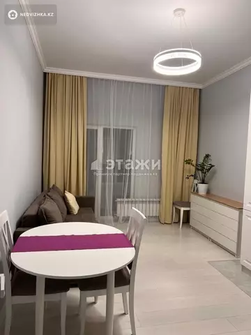 3-комнатная квартира, этаж 3 из 10, 80 м²