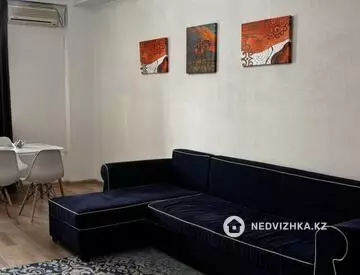 2-комнатная квартира, этаж 11 из 17, 65 м², на длительный срок