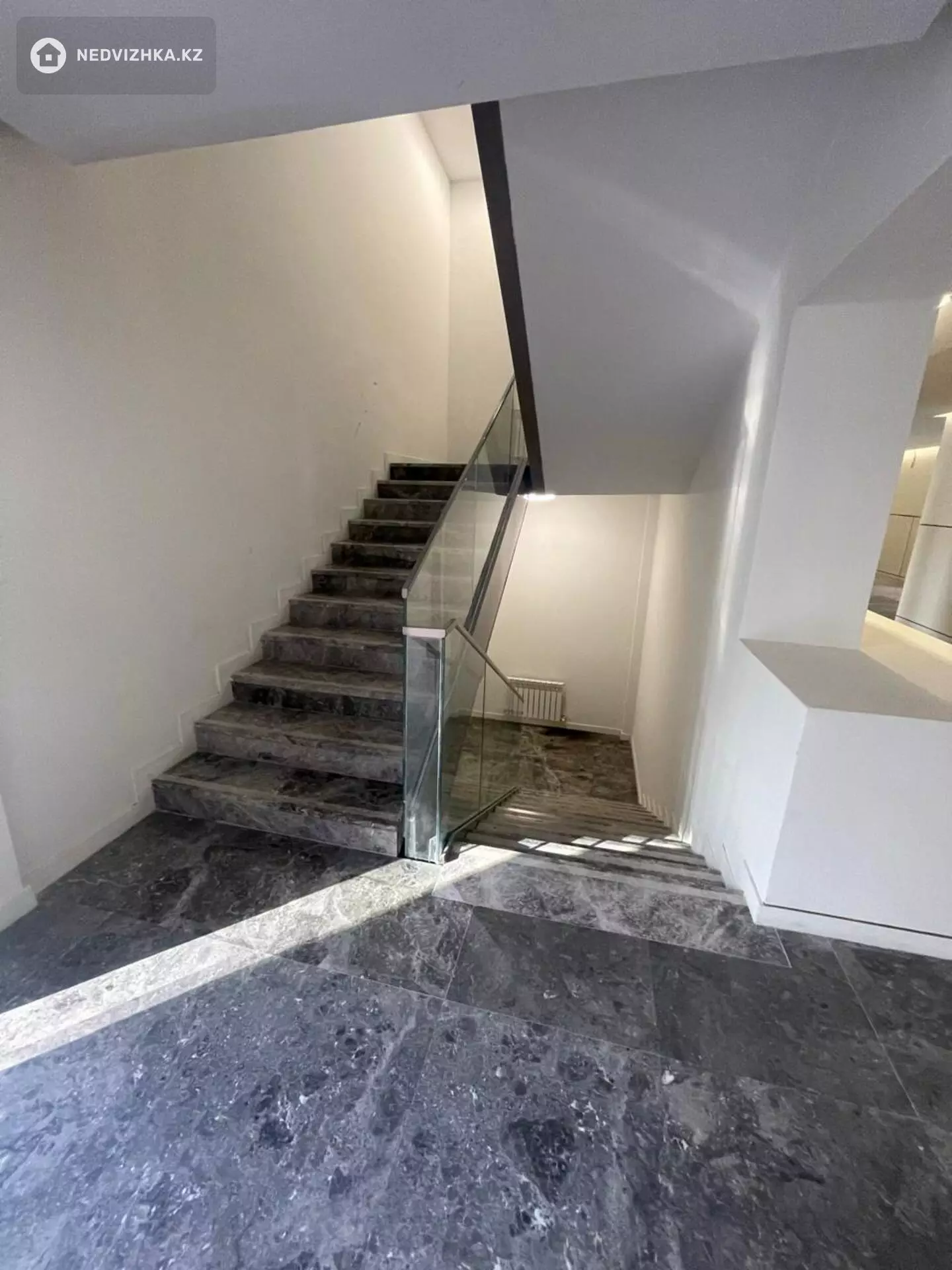 190 м², 6-комнатная квартира, этаж 1 из 4, 190 м², изображение - 9