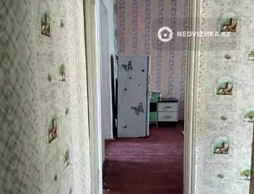 2-комнатная квартира, этаж 4 из 4, 45 м²