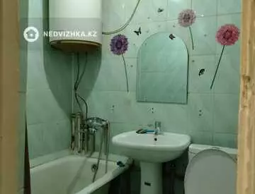 2-комнатная квартира, этаж 4 из 4, 45 м²