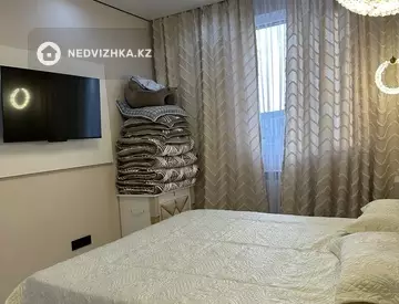 2-комнатная квартира, этаж 3 из 5, 58 м²