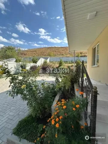 5-комнатный дом, 8.3 соток, 130 м²