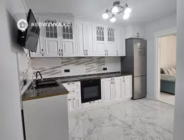 2-комнатная квартира, этаж 13 из 13, 54 м²