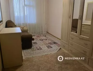 2-комнатная квартира, этаж 1 из 9, 53 м², посуточно