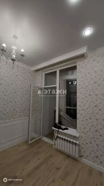 1-комнатная квартира, этаж 9 из 12, 40 м²