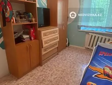 3-комнатная квартира, этаж 2 из 5, 53 м²