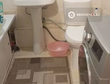 2-комнатная квартира, этаж 2 из 5, 5 м², на длительный срок