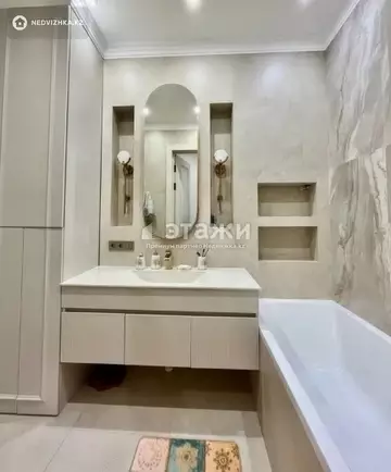 3-комнатная квартира, этаж 10 из 21, 102 м²