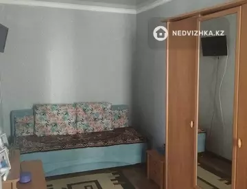 2-комнатная квартира, этаж 4 из 5, 43 м²