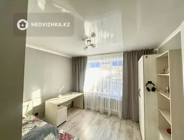 3-комнатная квартира, этаж 1 из 5, 81 м²