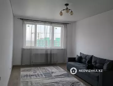 1-комнатная квартира, этаж 9 из 9, 41 м², на длительный срок