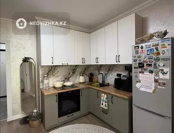 2-комнатная квартира, этаж 7 из 10, 52 м²