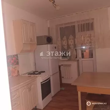 2-комнатная квартира, этаж 4 из 5, 52 м²