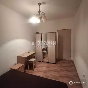 2-комнатная квартира, этаж 4 из 5, 52 м²