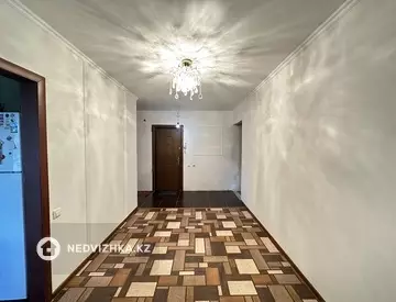 2-комнатная квартира, этаж 2 из 5, 45 м²