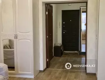 1-комнатная квартира, этаж 3 из 9, 45 м², на длительный срок