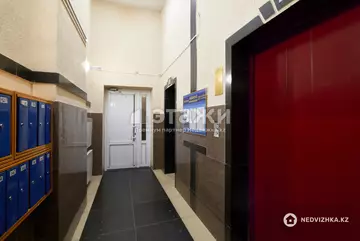 4-комнатная квартира, этаж 9 из 12, 127 м²