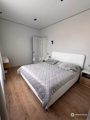2-комнатная квартира, этаж 8 из 12, 57 м²