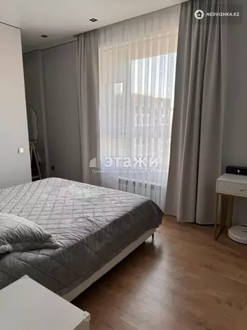 2-комнатная квартира, этаж 8 из 12, 57 м²