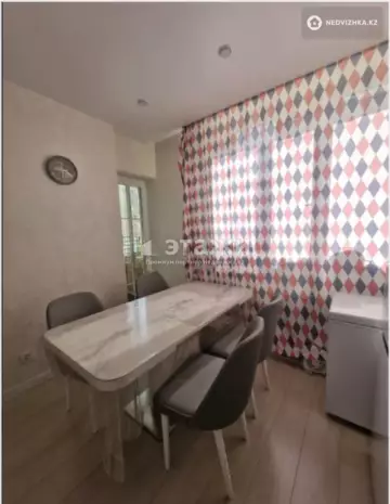 3-комнатная квартира, этаж 3 из 9, 74 м²