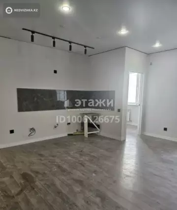 3-комнатная квартира, этаж 8 из 13, 66 м²