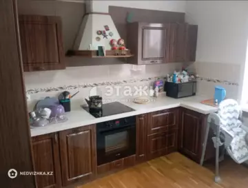 2-комнатная квартира, этаж 3 из 9, 65 м²