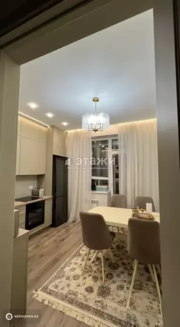 2-комнатная квартира, этаж 3 из 6, 69 м²