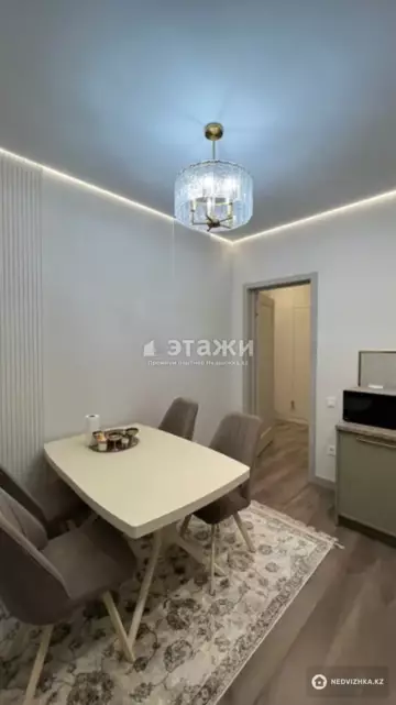 2-комнатная квартира, этаж 3 из 6, 69 м²