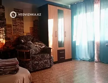 1-комнатная квартира, этаж 4 из 5, 38 м², по часам