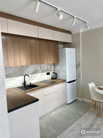 2-комнатная квартира, этаж 12 из 16, 45 м²