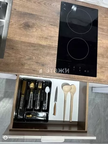 2-комнатная квартира, этаж 12 из 16, 45 м²