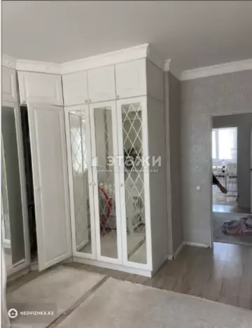 3-комнатная квартира, этаж 14 из 18, 92 м²