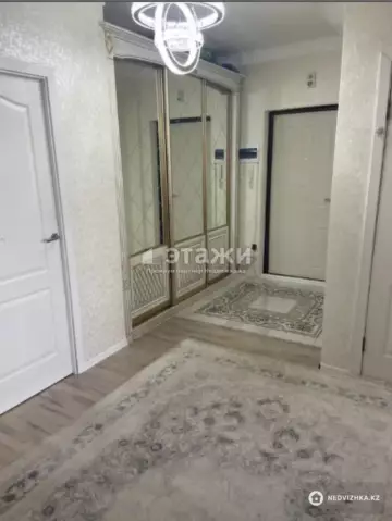 3-комнатная квартира, этаж 14 из 18, 92 м²
