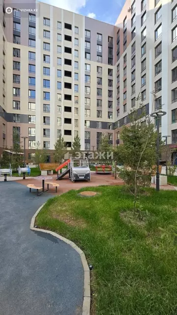 1-комнатная квартира, этаж 2 из 12, 36 м²