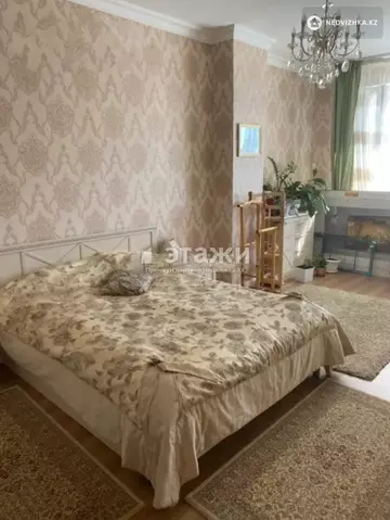 3-комнатная квартира, этаж 7 из 14, 137 м²