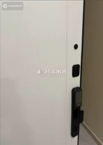 1-комнатная квартира, этаж 7 из 12, 38 м²