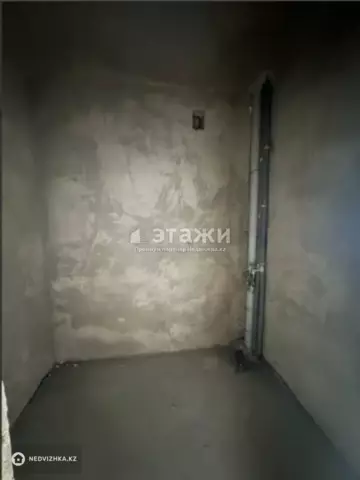 1-комнатная квартира, этаж 7 из 12, 38 м²