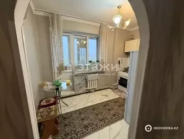 1-комнатная квартира, этаж 4 из 9, 42 м²