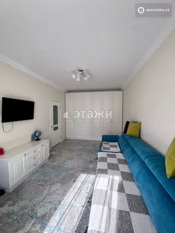 2-комнатная квартира, этаж 2 из 19, 65 м²