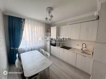 2-комнатная квартира, этаж 2 из 19, 65 м²