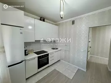 1-комнатная квартира, этаж 9 из 9, 38 м²