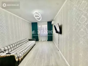 1-комнатная квартира, этаж 9 из 9, 38 м²