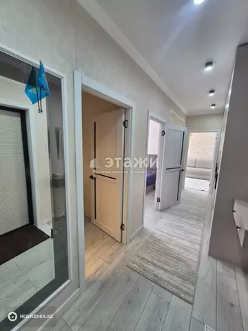 2-комнатная квартира, этаж 8 из 13, 62 м²