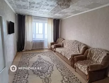 4-комнатная квартира, этаж 3 из 3, 82 м²