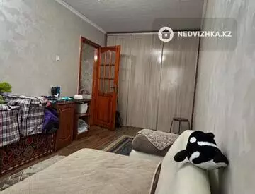2-комнатная квартира, этаж 4 из 5, 45 м²