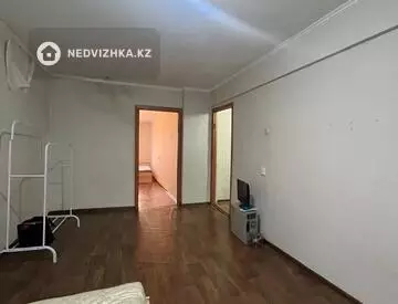 2-комнатная квартира, этаж 5 из 5, 45 м²