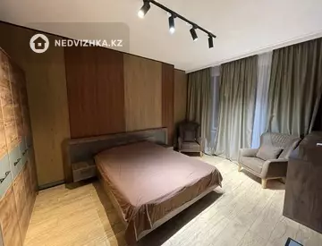 1-комнатная квартира, этаж 11 из 12, 50 м², посуточно