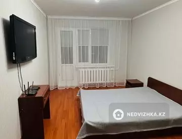 2-комнатная квартира, этаж 2 из 6, 51 м², на длительный срок