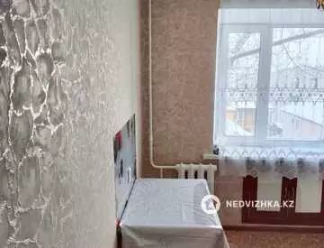 2-комнатная квартира, этаж 4 из 5, 41 м²